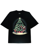 Festive Graphic Tee with Santa Claus and Merry Christmas Tree - DIAI