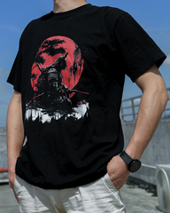 DIAI-New Moon Samurai Graphic Tee: A Fashionable Tribute to Japan's Warriors for Men